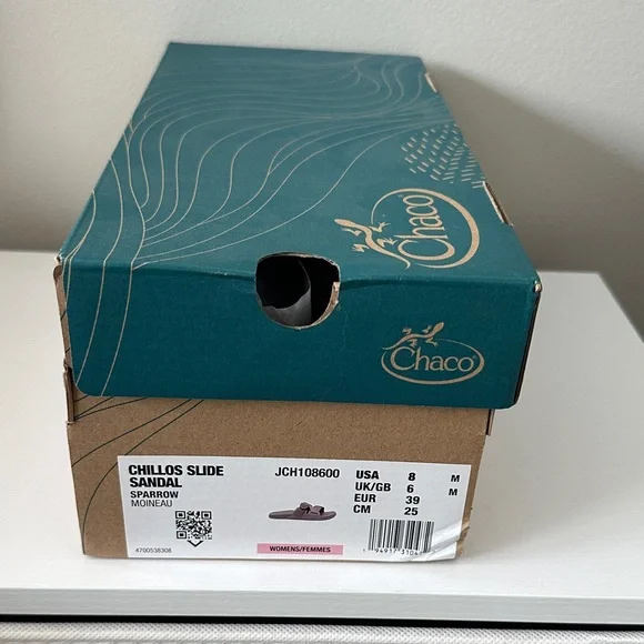 Chaco Slide Sandals with Straps 8 - Picture 4 of 4